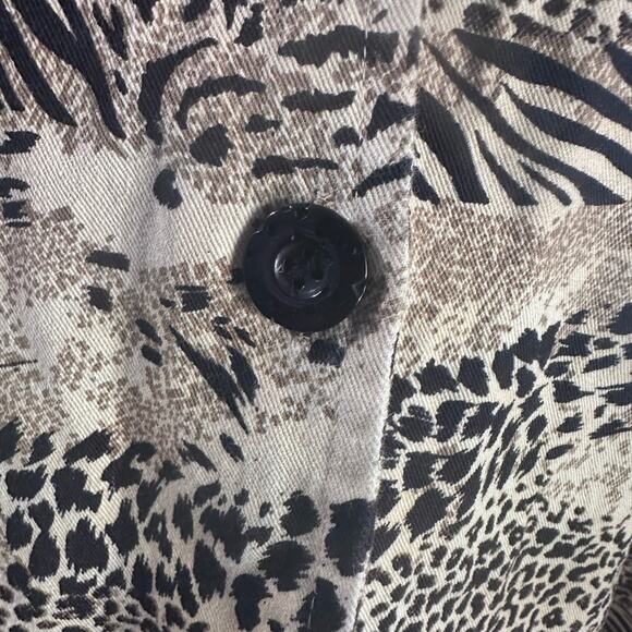Vintage Animal Print Jacket – Life Style Bold Statement Outerwear - Picture 8 of 9